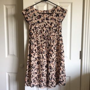 H&M MAMA Flowered Maternity Tunic